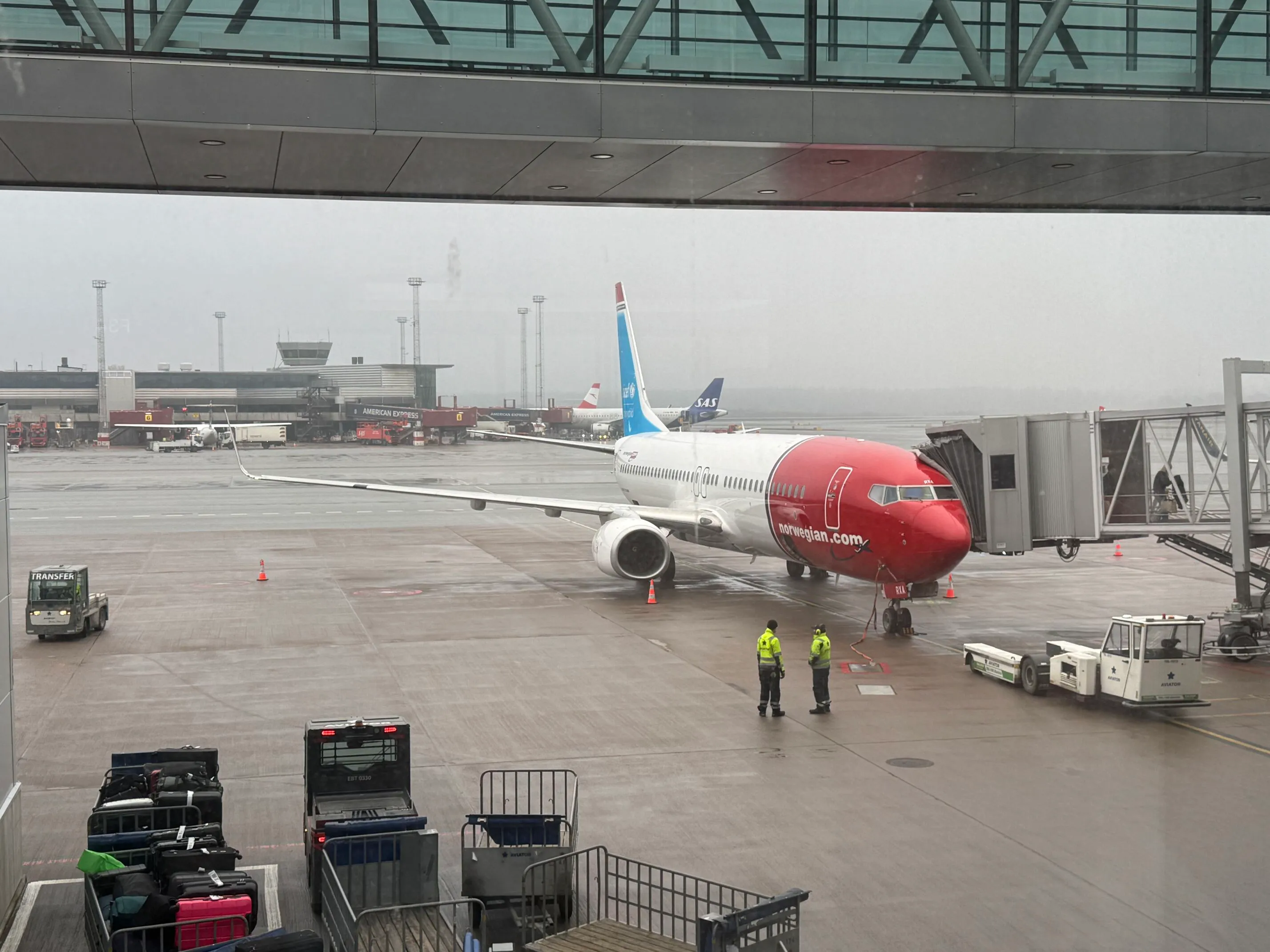 Norwegian fly i tåken på Stockholm lufthavn